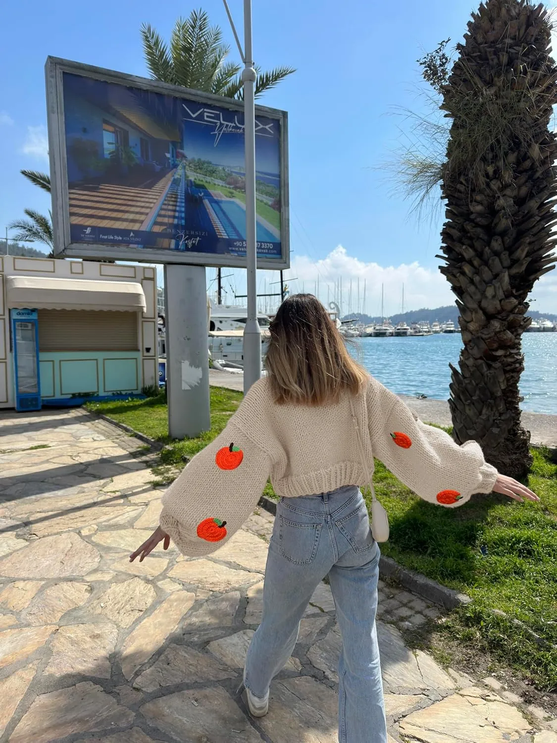 UAURORAO Women Oversized Cute Cardigan Fruit Embroidered Cropped Sweater Coat Button Chunky Knit Aesthetic Cardigans