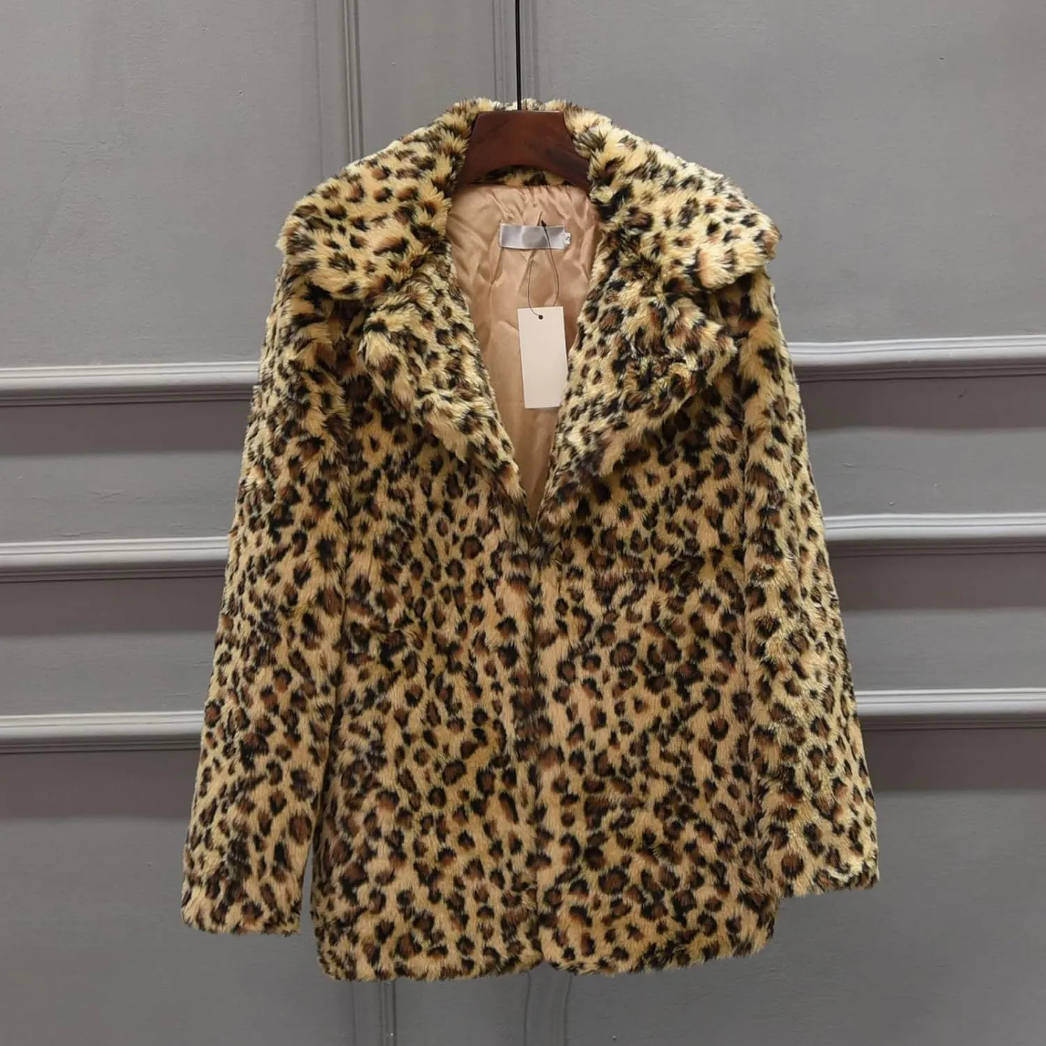 yardsong Faux Fur Coats for Women Fashion Leopard Printed Shaggy Jackets Notched Lapel Collar Long Sleeve Luxury Outerwear